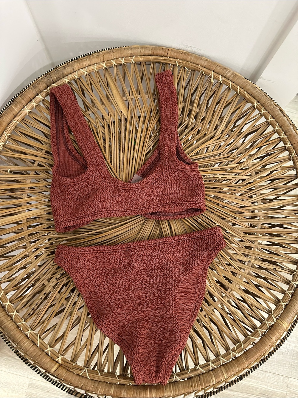 hunza g London julia bikini in dusty rose red - Picture 2 of 10